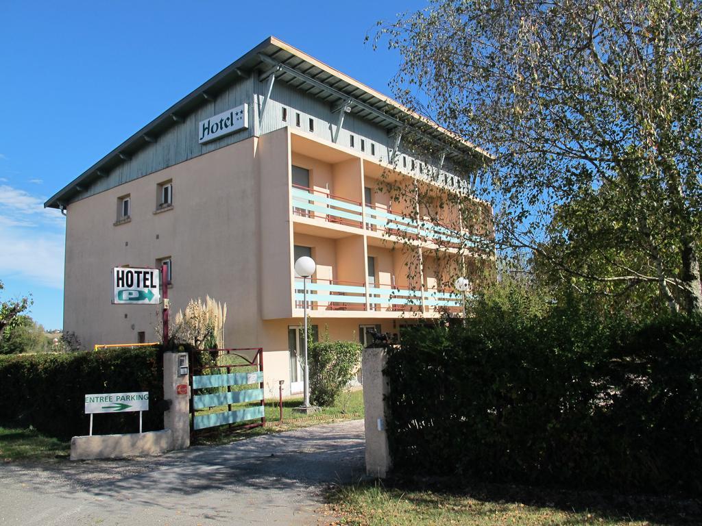 Hostellerie Du Parc Labarthe-Inard Exteriör bild