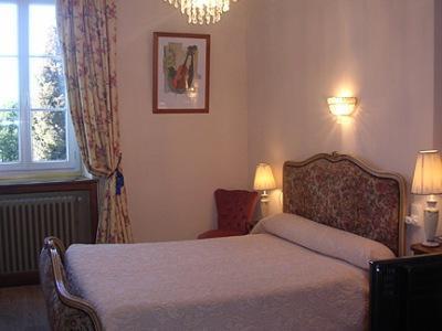 Hostellerie Du Parc Labarthe-Inard Exteriör bild